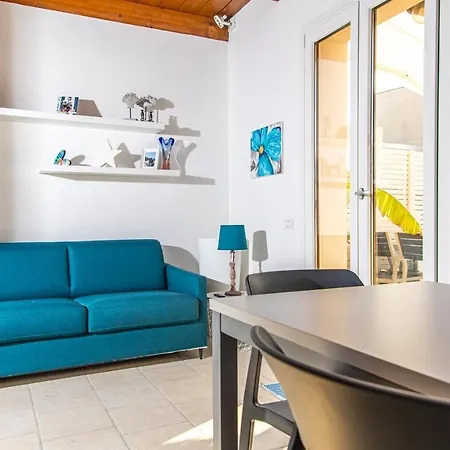 Centro 5 Min Dal Mare - Parcheggio Ac Terrazza Wifi Apartment *