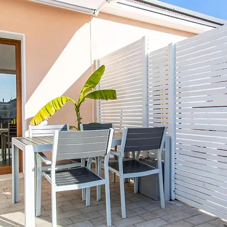 Centro 5 Min Dal Mare - Parcheggio Ac Terrazza Wifi *